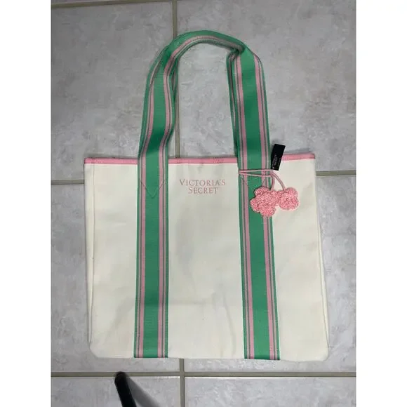 Victoria’s Secret Tote Bag - Picture 4 of 9